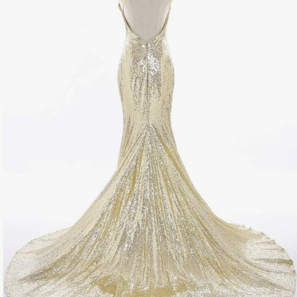 Mermaid Scoop Saitn Sequins Backless Prom Dress LBQ3799 main image 0